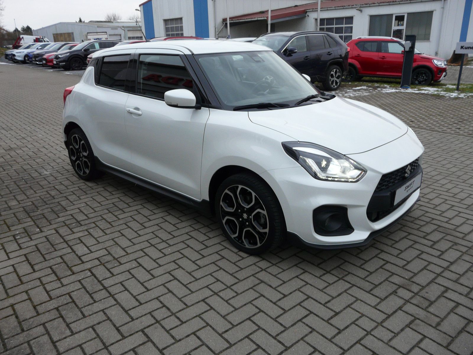 Fahrzeugabbildung Suzuki Swift 1.4 Sport Hybrid