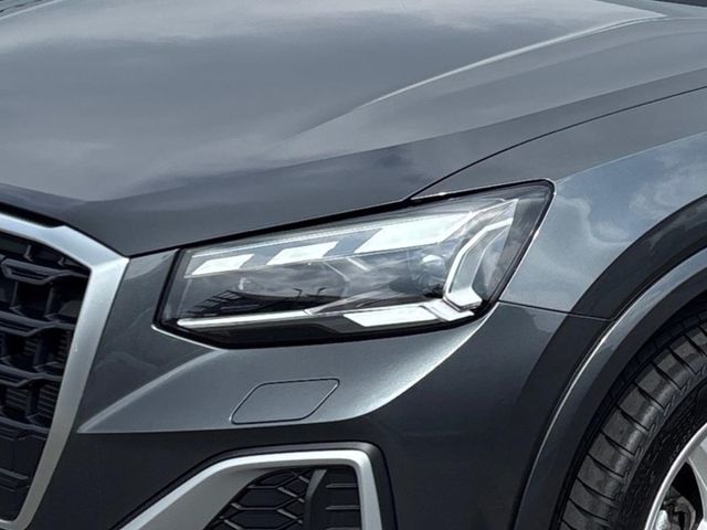 Q2 35 TFSI S line Matrix Kamera ACC CarPlay Sitz