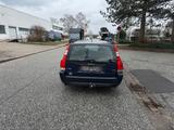 Volvo V70 Kombi 2.4 D Kinetic - Volvo V70 mit Diesel-Antrieb: 2.4