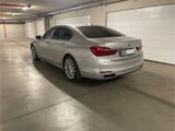 BMW 740i -Laser/Nappa/SoftClose/FullAssist/HUD/ACC - BMW 740 mit Benzin-Antrieb: Limousine