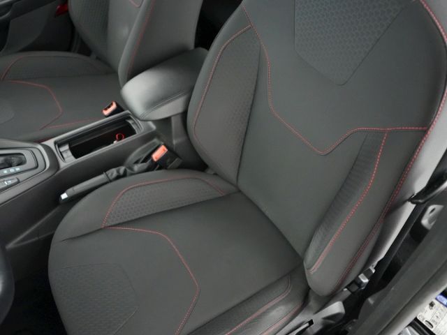 Focus TURNIER ST-LINE AT+BI-XENON+NAVI+WINTERPAK