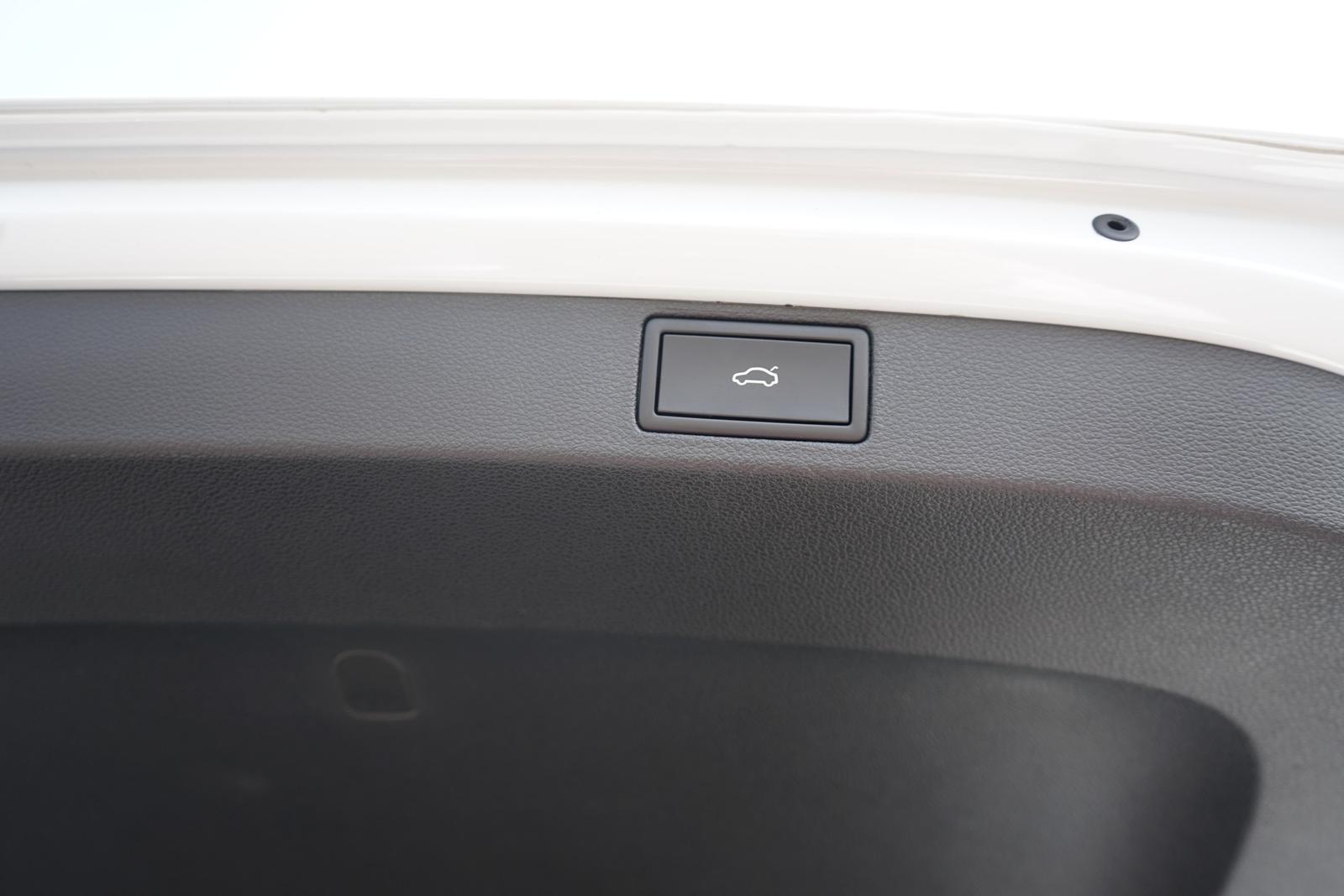Skoda Scala 1.0 TSI DSG Monte Carlo LED Navi Panorama