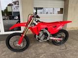 Honda CRF 250 R 2022  - HONDA CRF250R