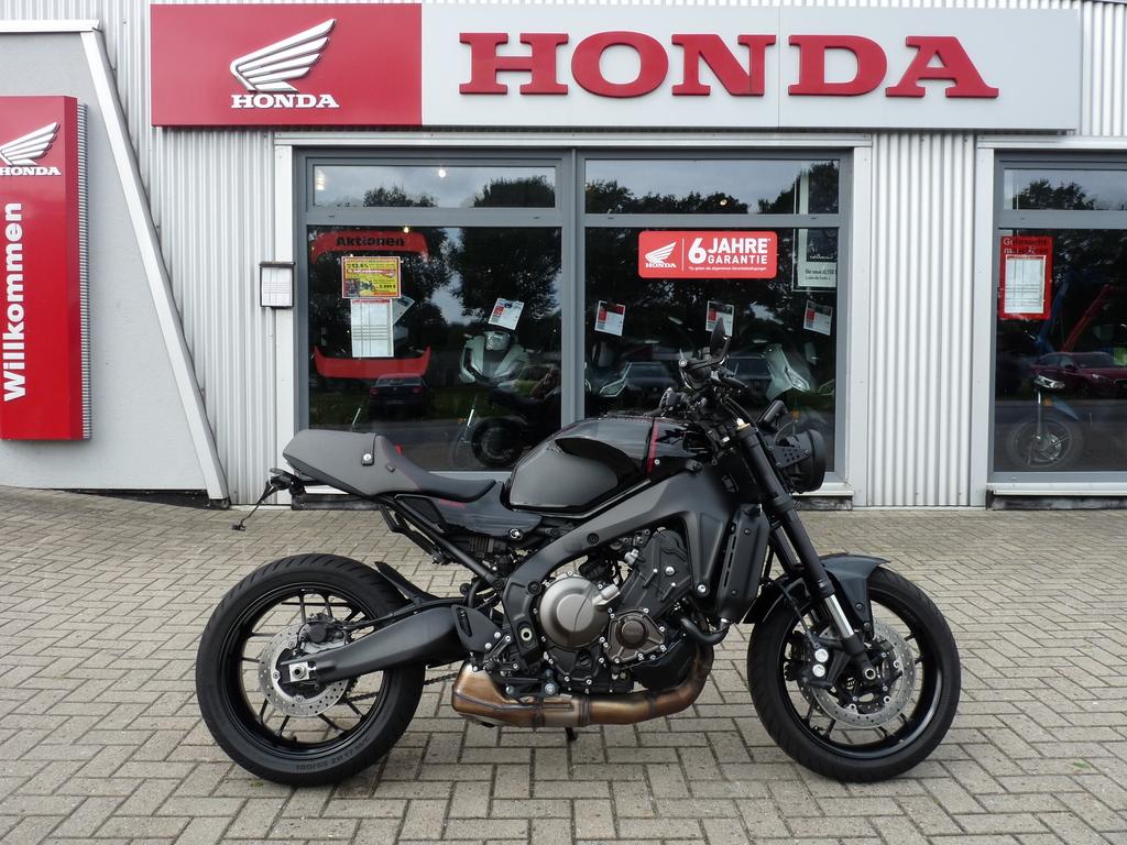 Yamaha XSR 900 MT09 1. Hand+Neuwertig+Zubehör
