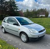 Ford Fiesta MK6 Silber Bj.2004 1,3 TÜV neu... - Ford Fiesta aus 2004: 1.6