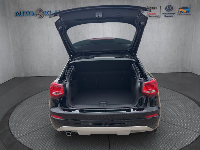 Q2 1.0 30 TFSI sport Navi+AZV abnehmbar+PDC