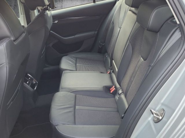 Octavia Combi 1.4 TSI iV Ambition LED Kamera