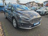 Ford S-Max Hybrid Titanium - Ford S-Max in Bonn
