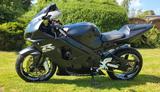 Suzuki Gsxr 1000 - SUZUKI GSXR 1000
