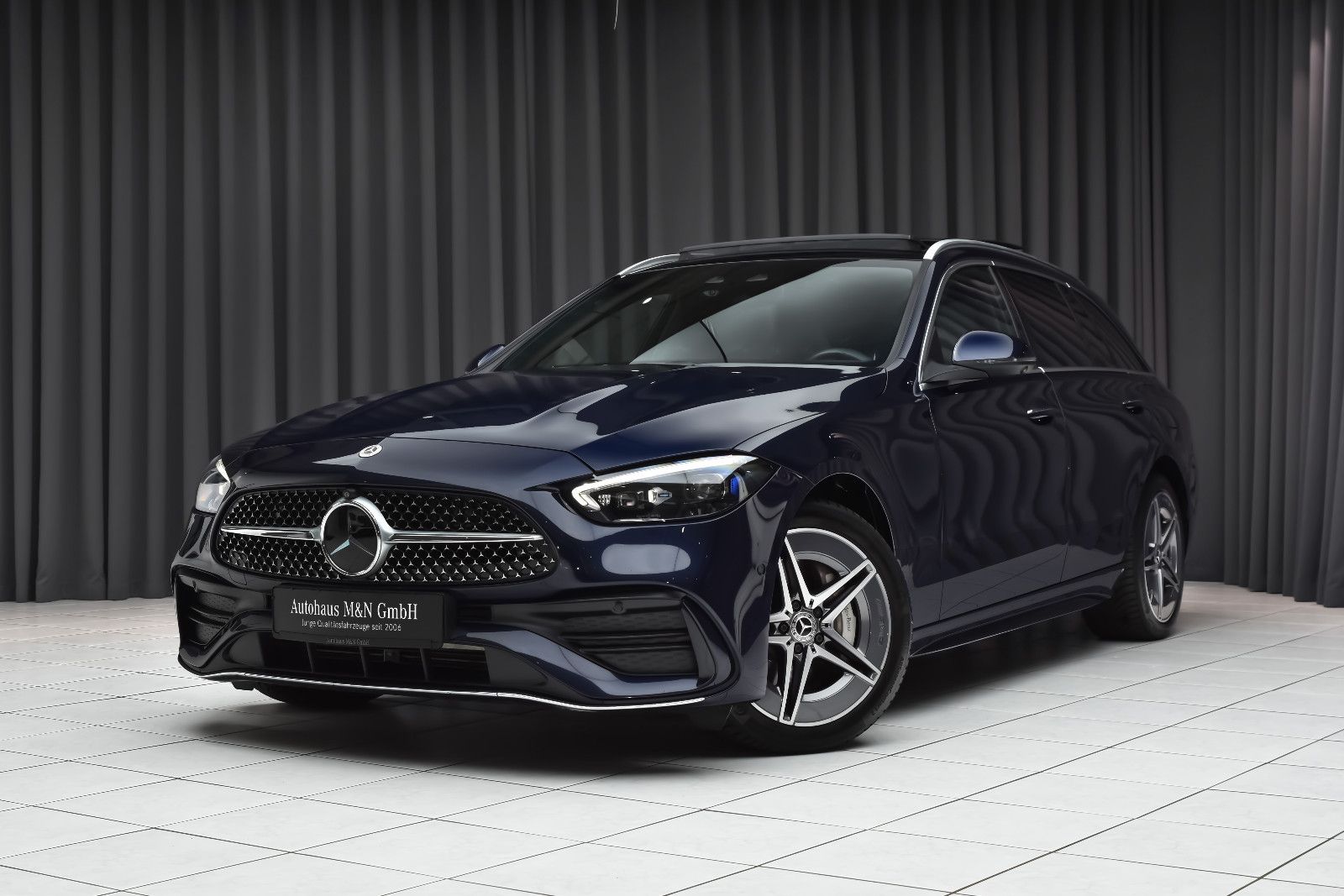 Mercedes-Benz C 300 e *AMG*Pano* AHK* Sitzklima* Massage*