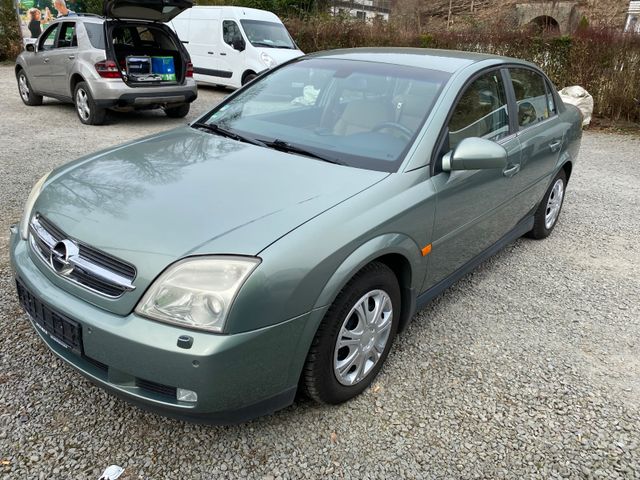 Opel Vectra 2.2 16V Elegance