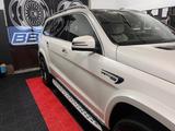 Mercedes-Benz GL 63 AMG 4MATIC AMG - Mercedes GL 63 AMG mit Schiebedach