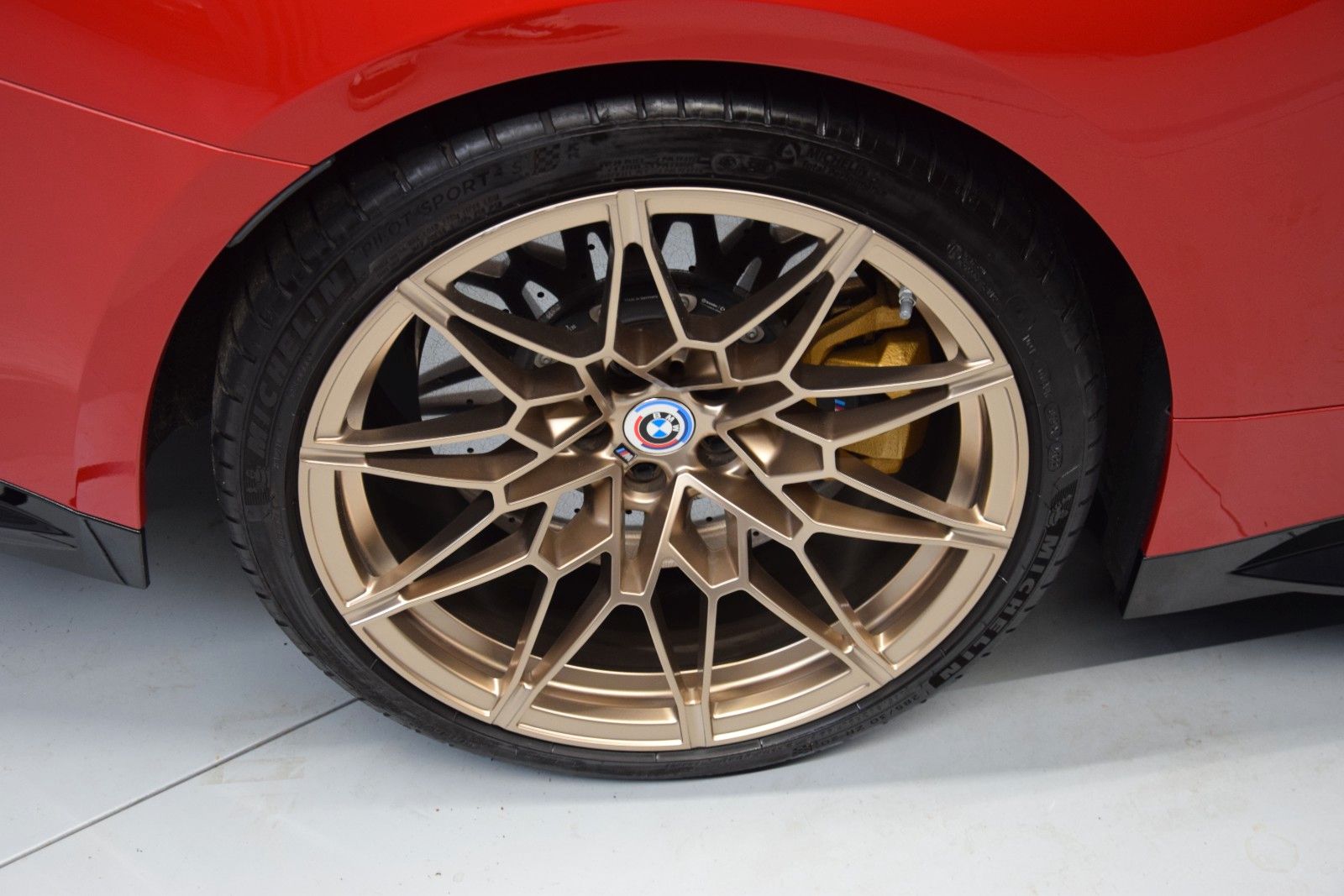 Fahrzeugabbildung BMW M4 Coupe xDrive Competition 50 Jahre Edition