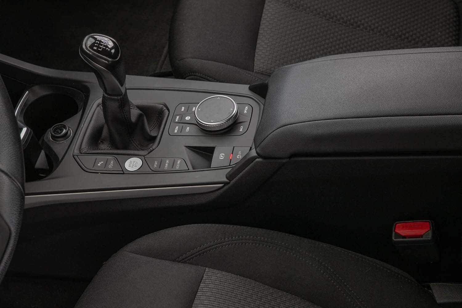 BMW 118 - Bild 9