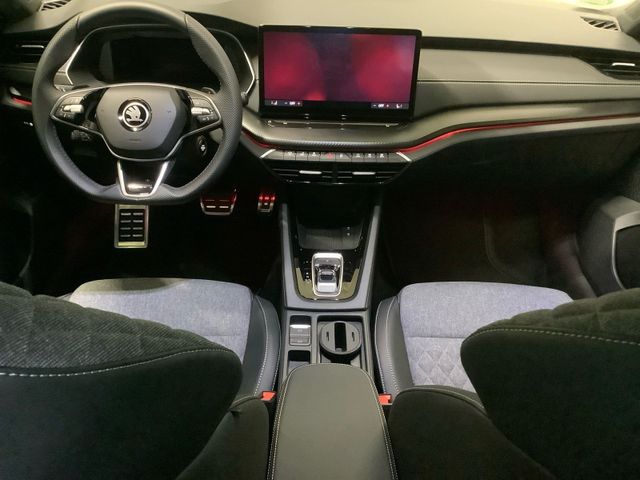 Octavia Combi Sportline 2,0 TDI Matrix Head-Up