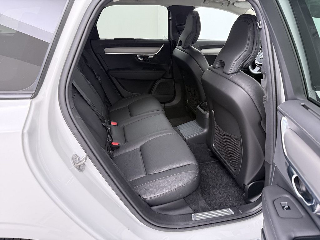 Volvo V90 T6 AWD Plus Dark Recharge Plug-In Hybrid *36 foto 23