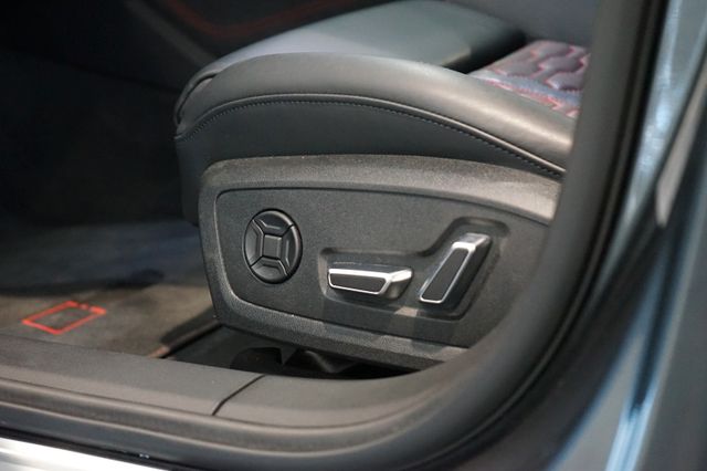Audi RS6 performance | HuD | Pano | Carbon | B&O