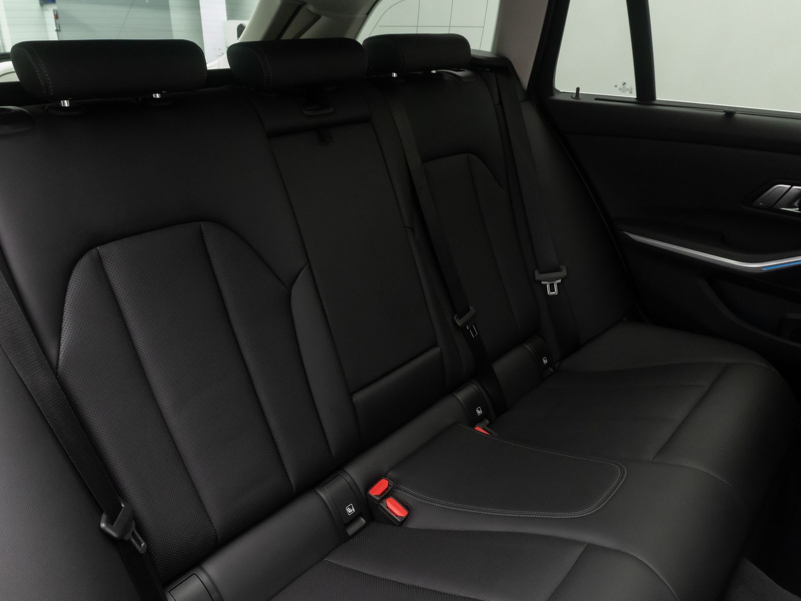 Fahrzeugabbildung BMW 320e Luxury Line Laser DAB HiFi Panorama Kamera