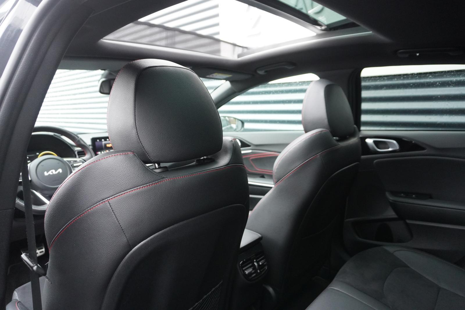 Kia PROCEED GT PANORAMA|KAMERA|MEMORY|NAVI|JBL|LED|