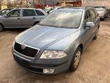 Skoda Octavia Combi 1.8 TSI 1. Hand! S-Heft! TÜV 11/27