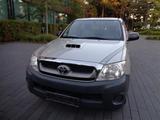 Toyota Hilux Single Cab- Klima - I Hand - Toyota Hilux in Stuttgart