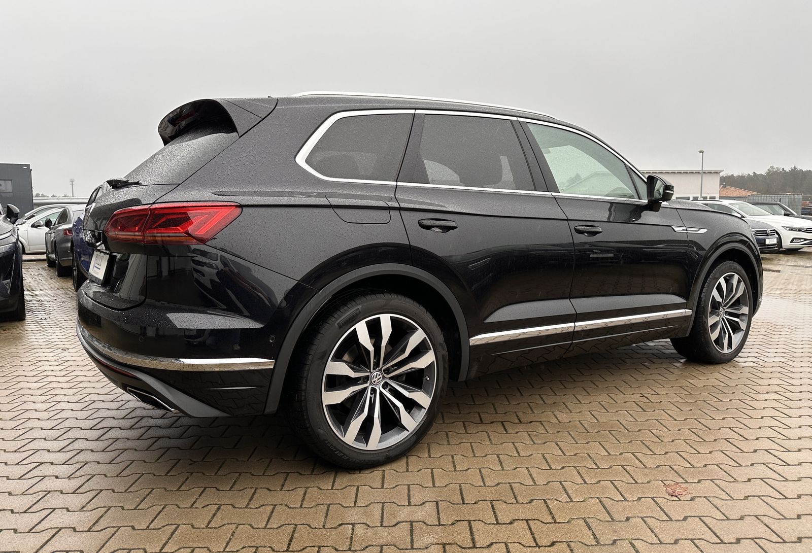Fahrzeugabbildung Volkswagen Touareg 3.0 TDI*4Motion*AHK*Pano*HeadUp*Cam*