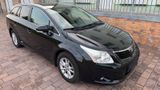Toyota Avensis 2.0 Diesel - Toyota Avensis aus 2011: Kombi