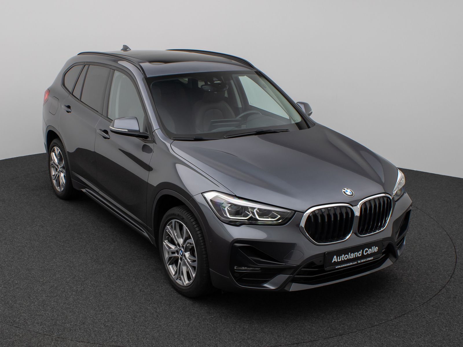 Fahrzeugabbildung BMW X1 xD20d Sport Line Kamera Panorama HUD DAB AHK