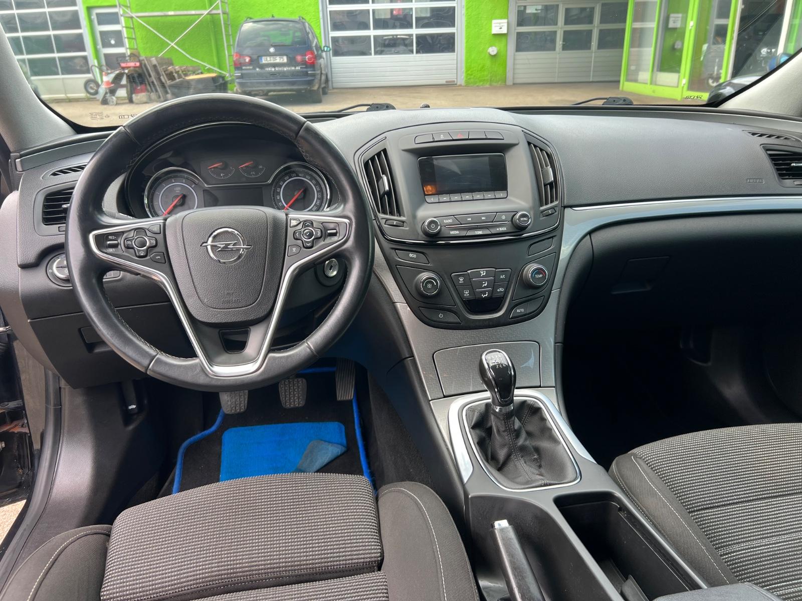 Opel INSIGNIA A SPORTS TOURER SELECTION