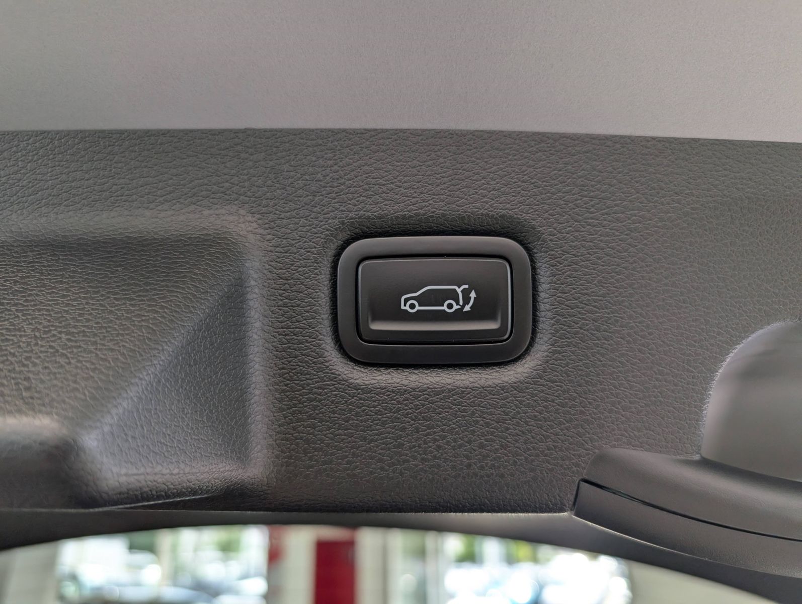KIA XCeed 1.6 T-GDI 180 DCT Spirit Sitzpaket JBL – Bild 11