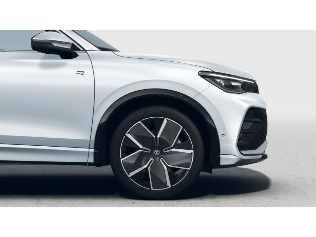 Tiguan R-Line 2.0l TSI Leder DSG StHz AhK Panoda