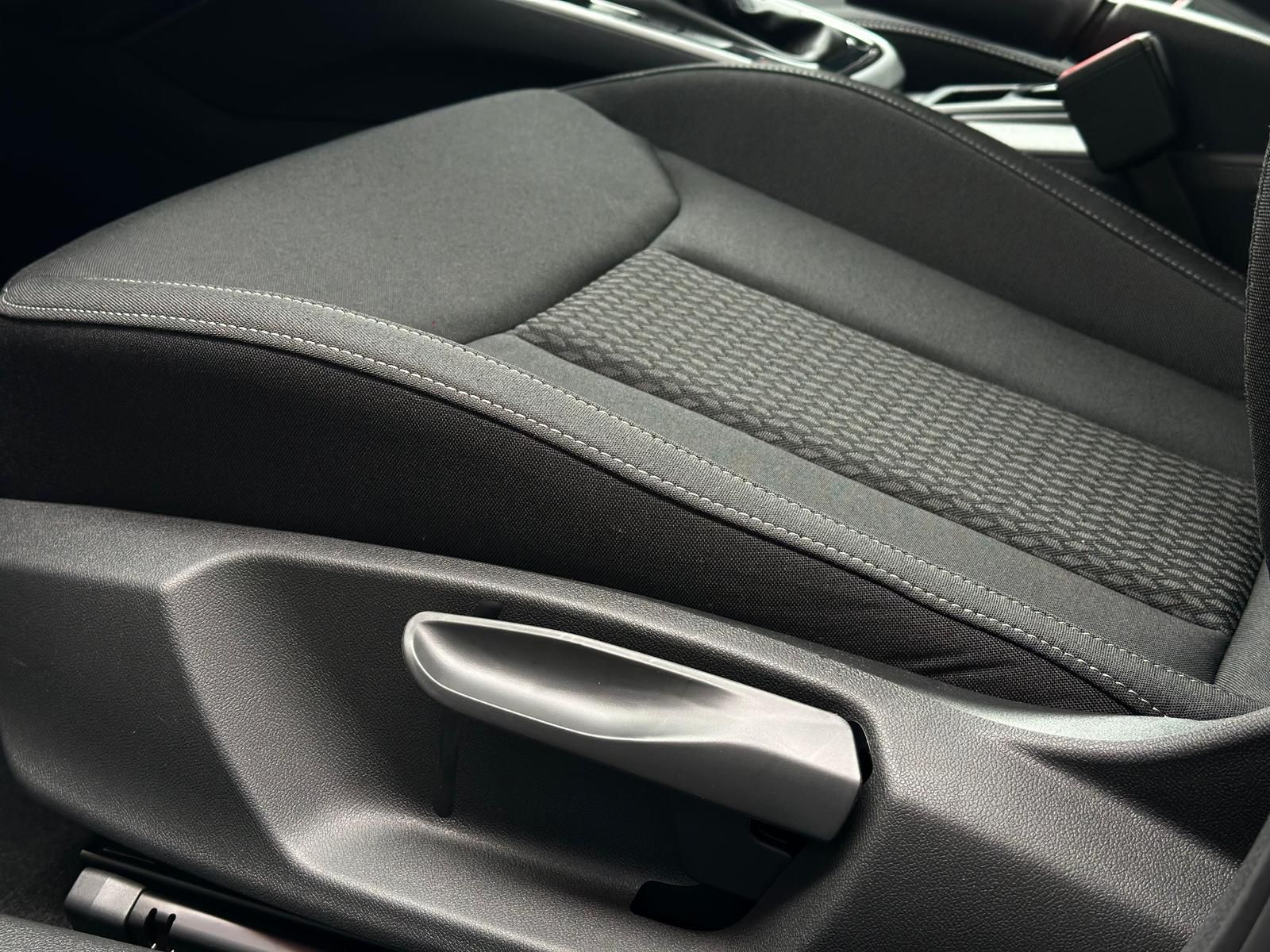 SKODA Fabia 1.0TSI SELECTION 130 JAHRE PREMIUM EDITION - Image 20