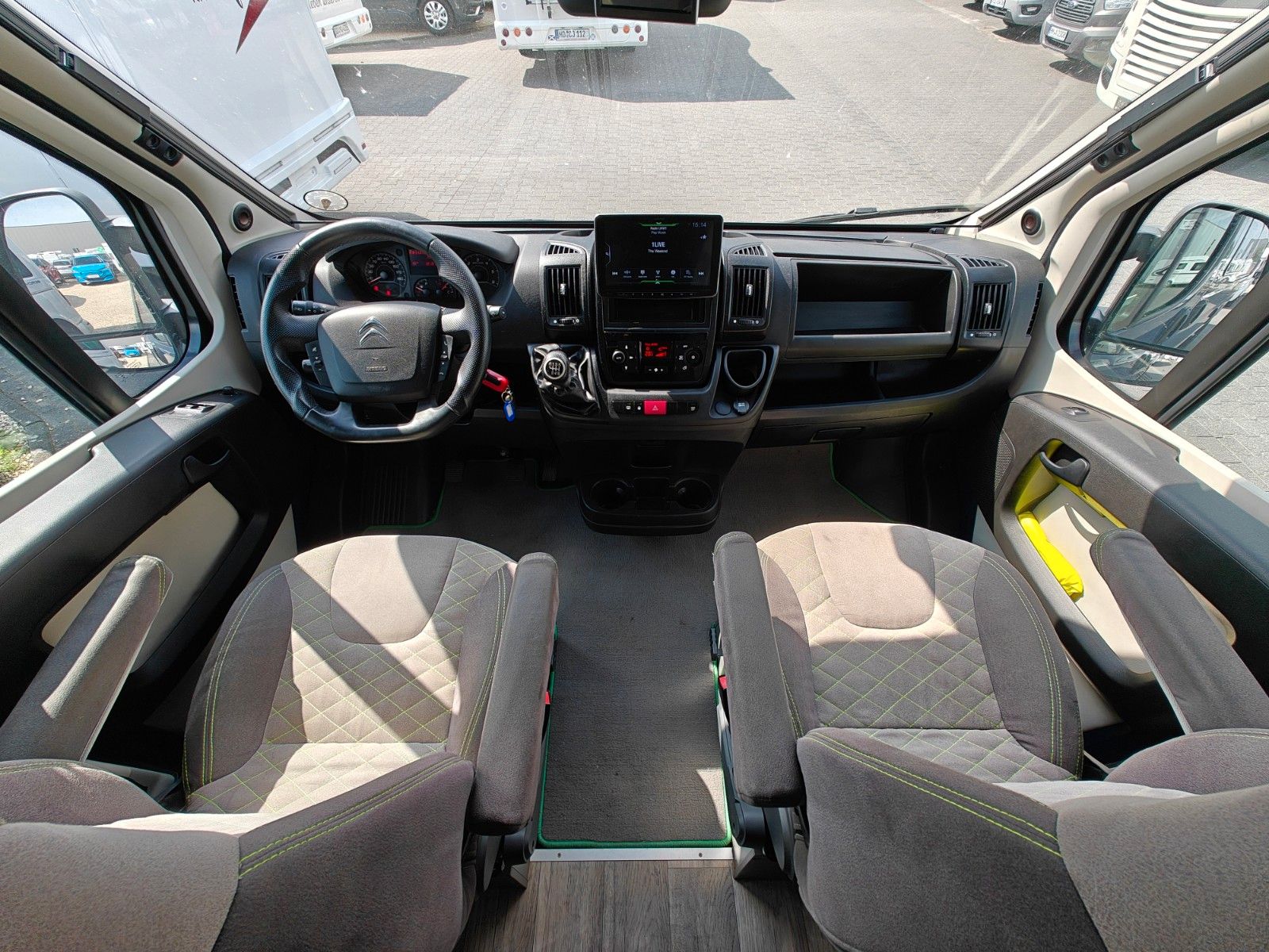 Fahrzeugabbildung Andere VR Motorhomes Pitanti 747 - Motorrad Transport -