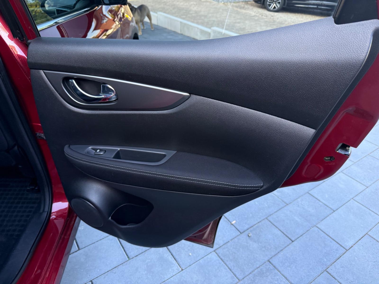 Nissan Qashqai N-Connecta I PANO I 360 KAM I LED