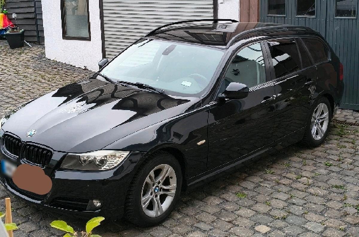 BMW 318, 2010
