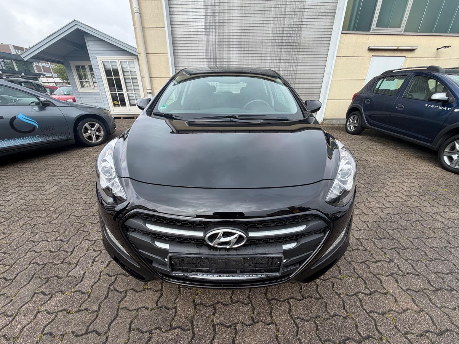 Hyundai i30 blue Classic