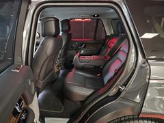 Fahrzeugabbildung Land Rover Range Rover 3,0 TDV6 (360/SI-BELÜF/DAB/MERIDIAN