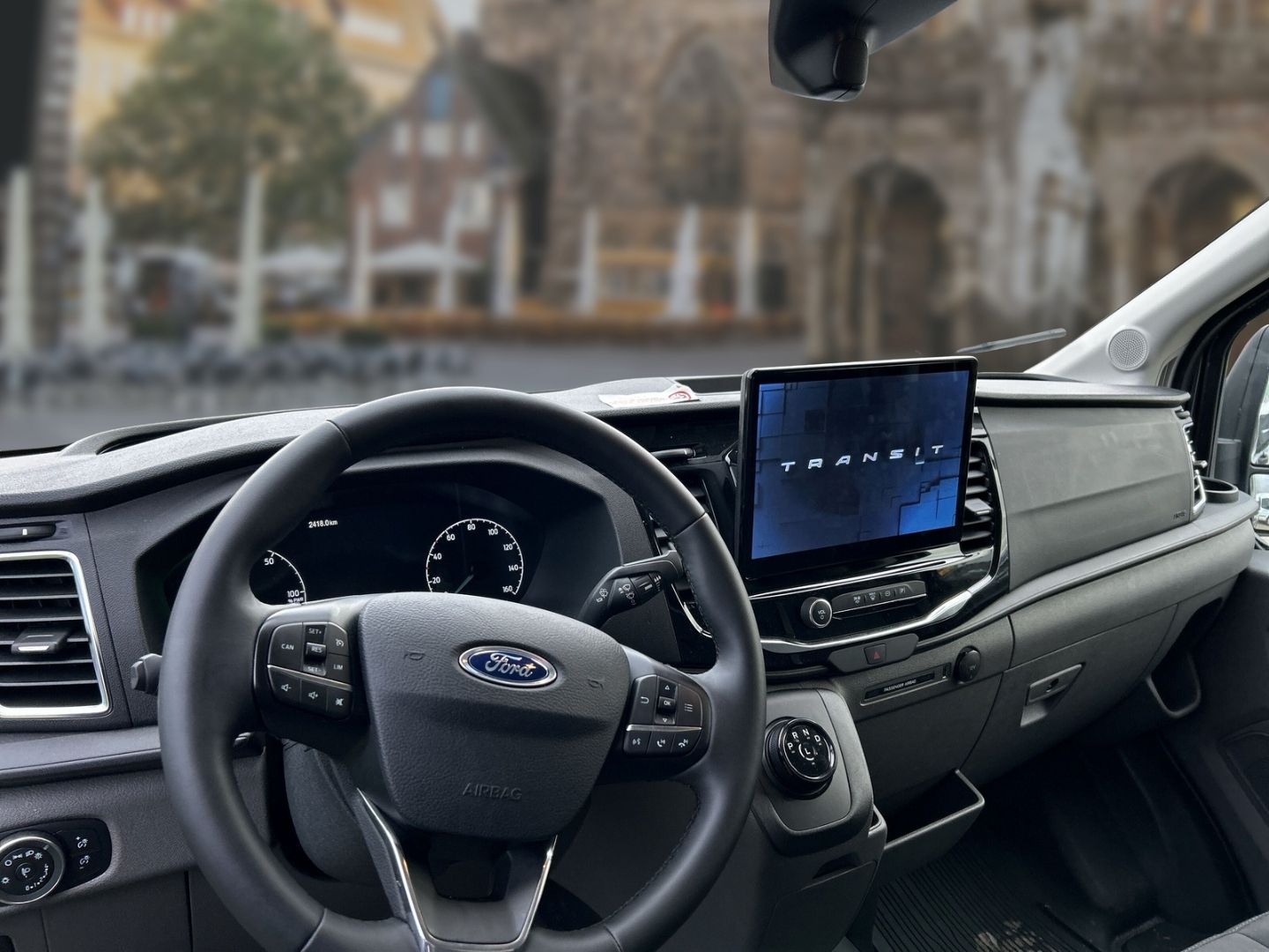 Fahrzeugabbildung Ford Transit Kasten Trend Elektromotor 198 kw (269 PS