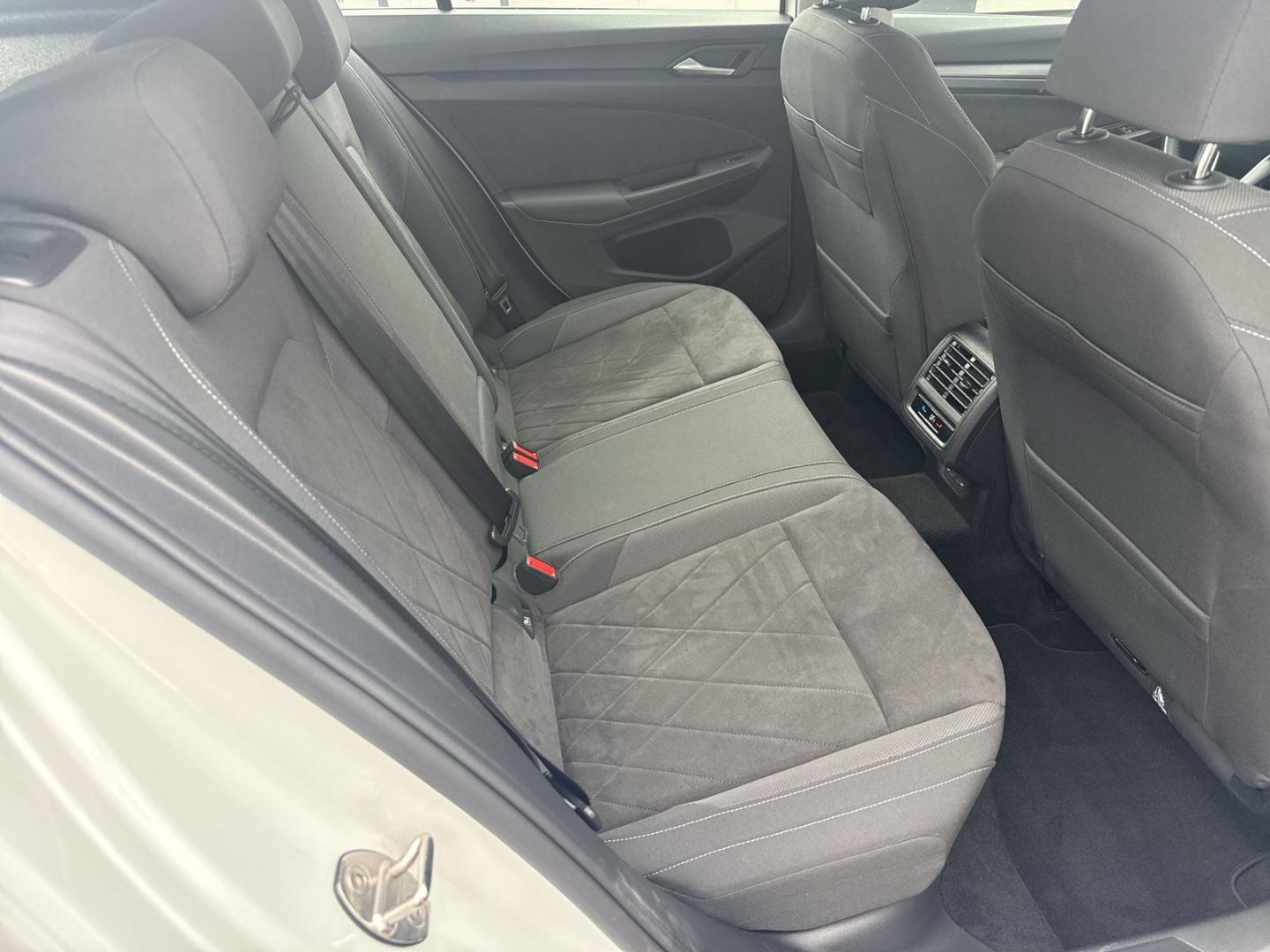 Volkswagen Golf Style 1,5 eTSI DSG Panodach AHK IQ-Light, миниатюра 11