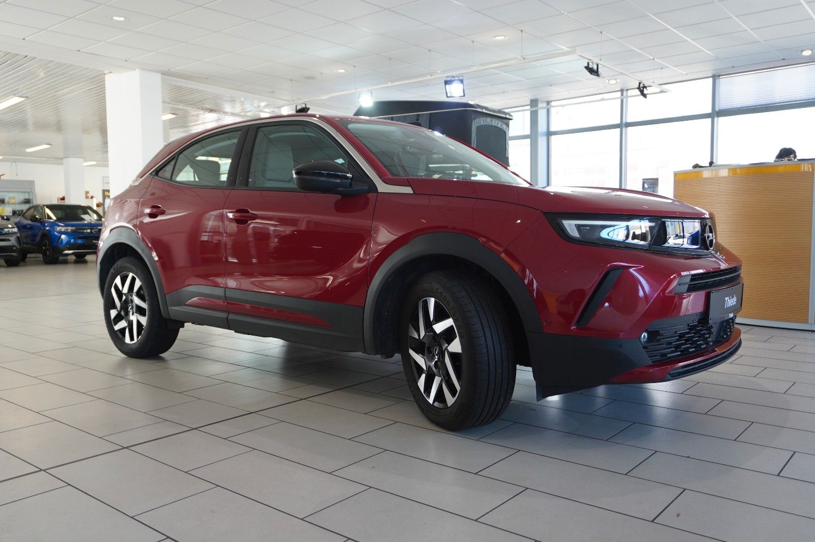 Fahrzeugabbildung Opel Mokka ELEGANCE 1.2T NAVI/LED/KAMERA/SPORT/VIRT.