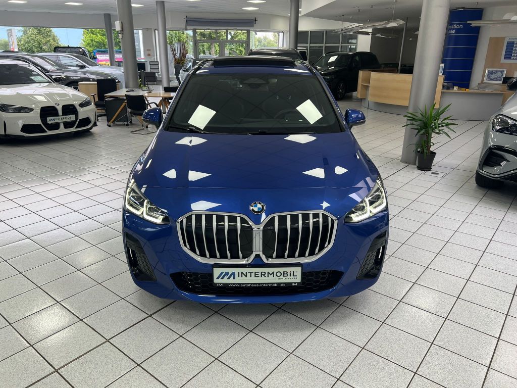 BMW 223 Active Tourer d xDrive M-Sport PANO*HUD*360°