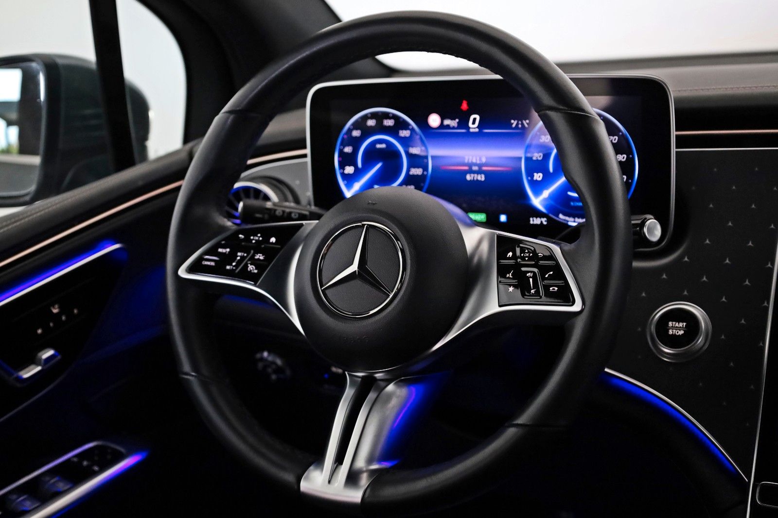 Fahrzeugabbildung Mercedes-Benz EQE SUV 350 Electric Art,Advanced,Kamera,ACC