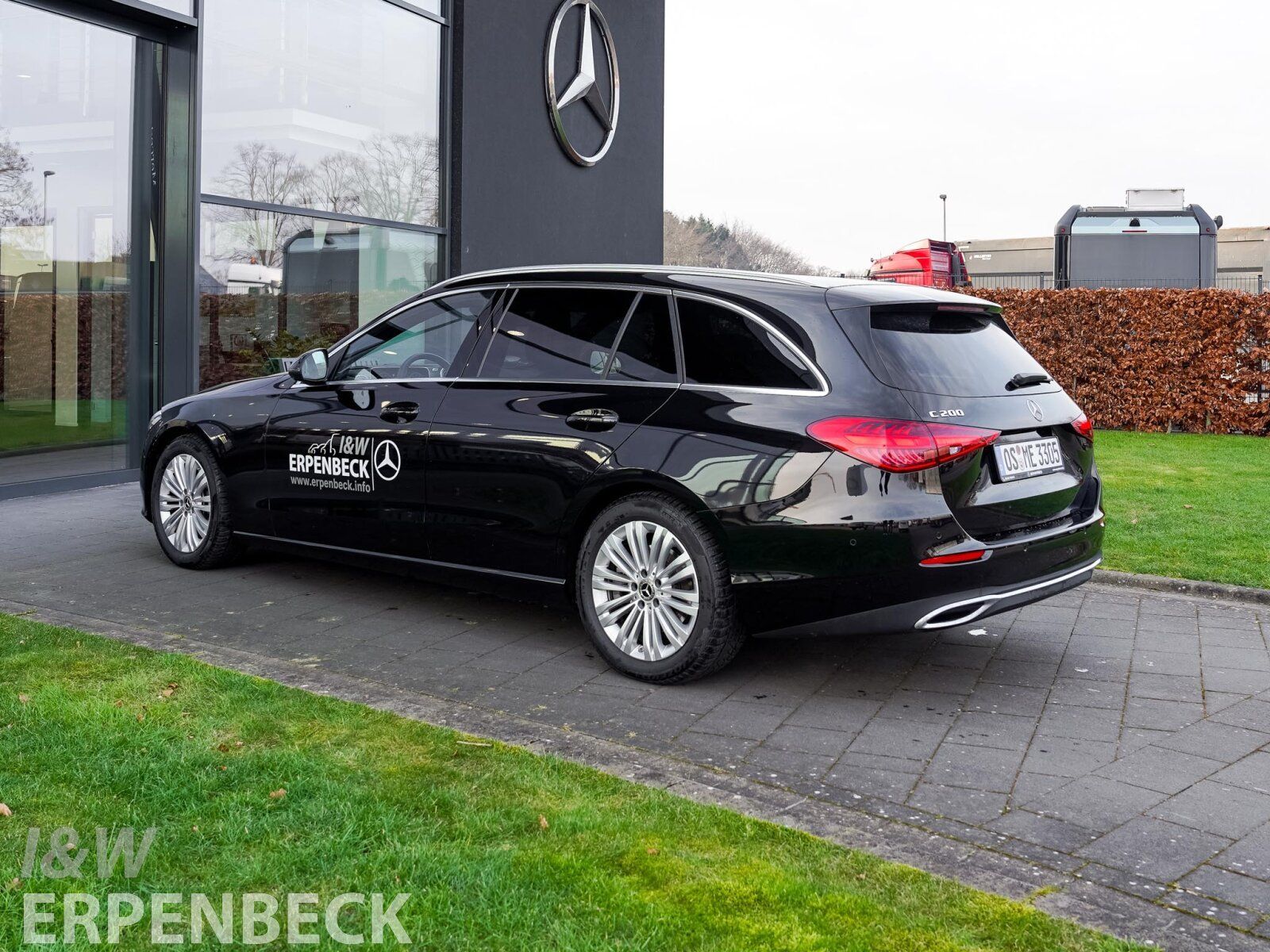 Fahrzeugabbildung Mercedes-Benz C 200 T-Modell*AHK*Distronic*Navi*Memory