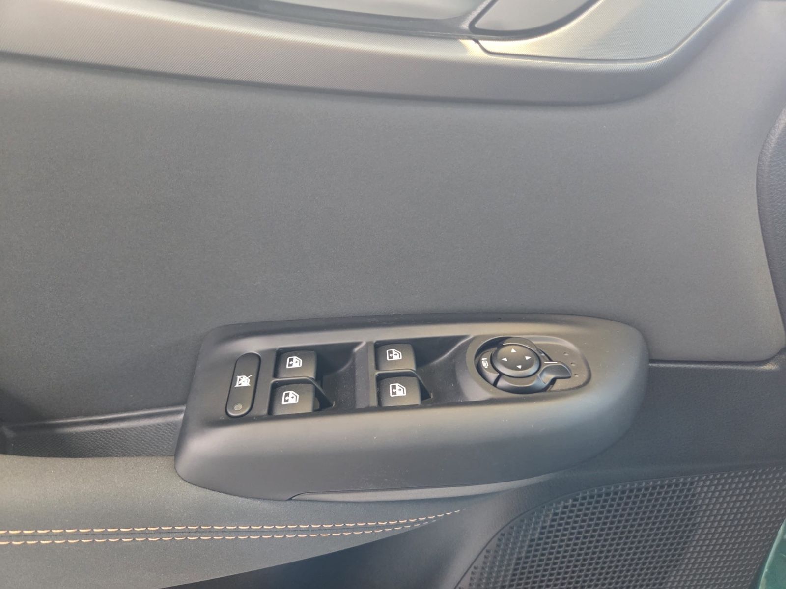 Fahrzeugabbildung Alfa Romeo Tonale Sprint/Sofort verfügbar