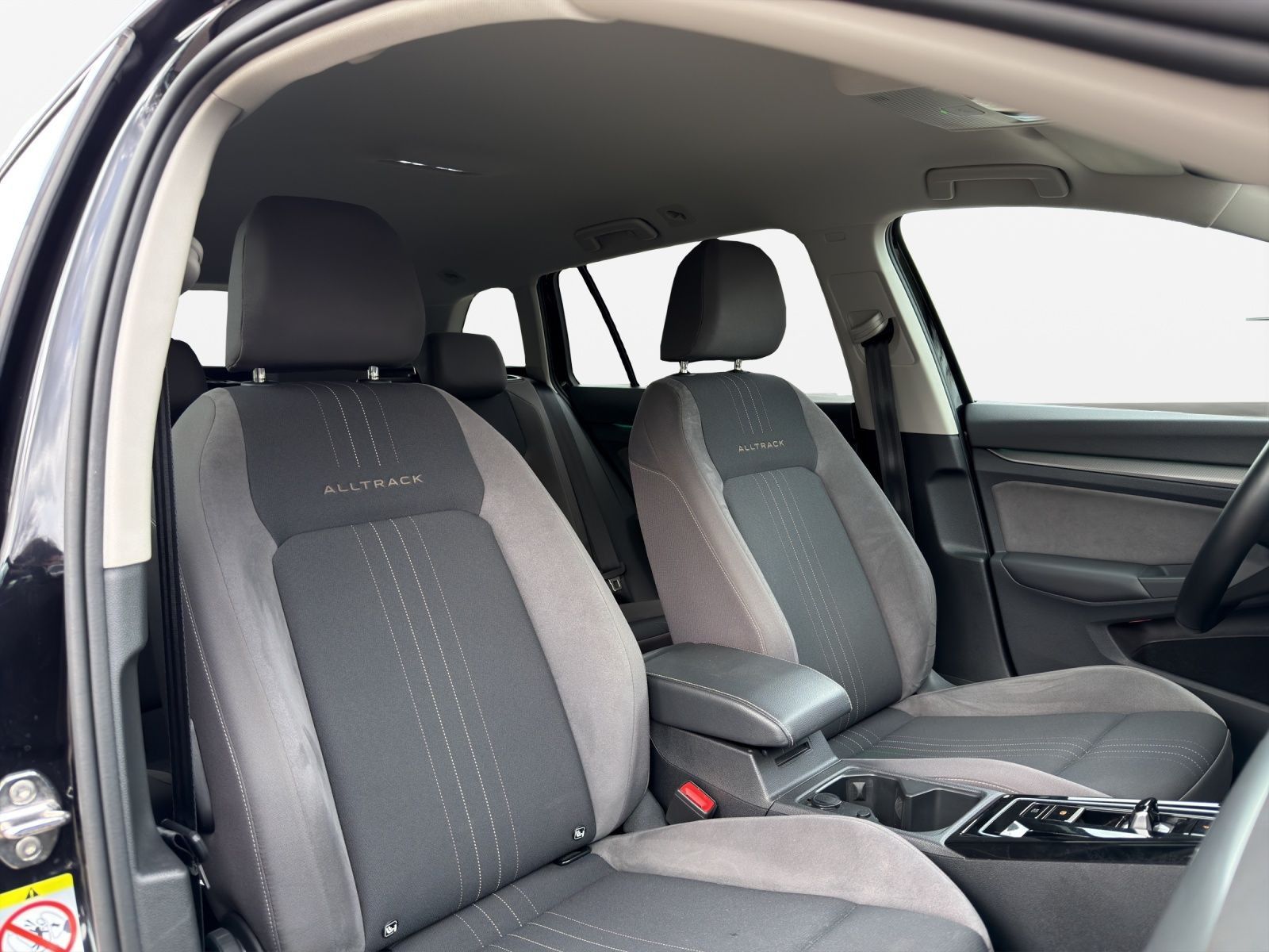 Volkswagen Golf - Bild 10