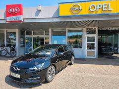 Opel ASTRA 5T Elegance 1.2 130P 6G OPC-line innen Nav