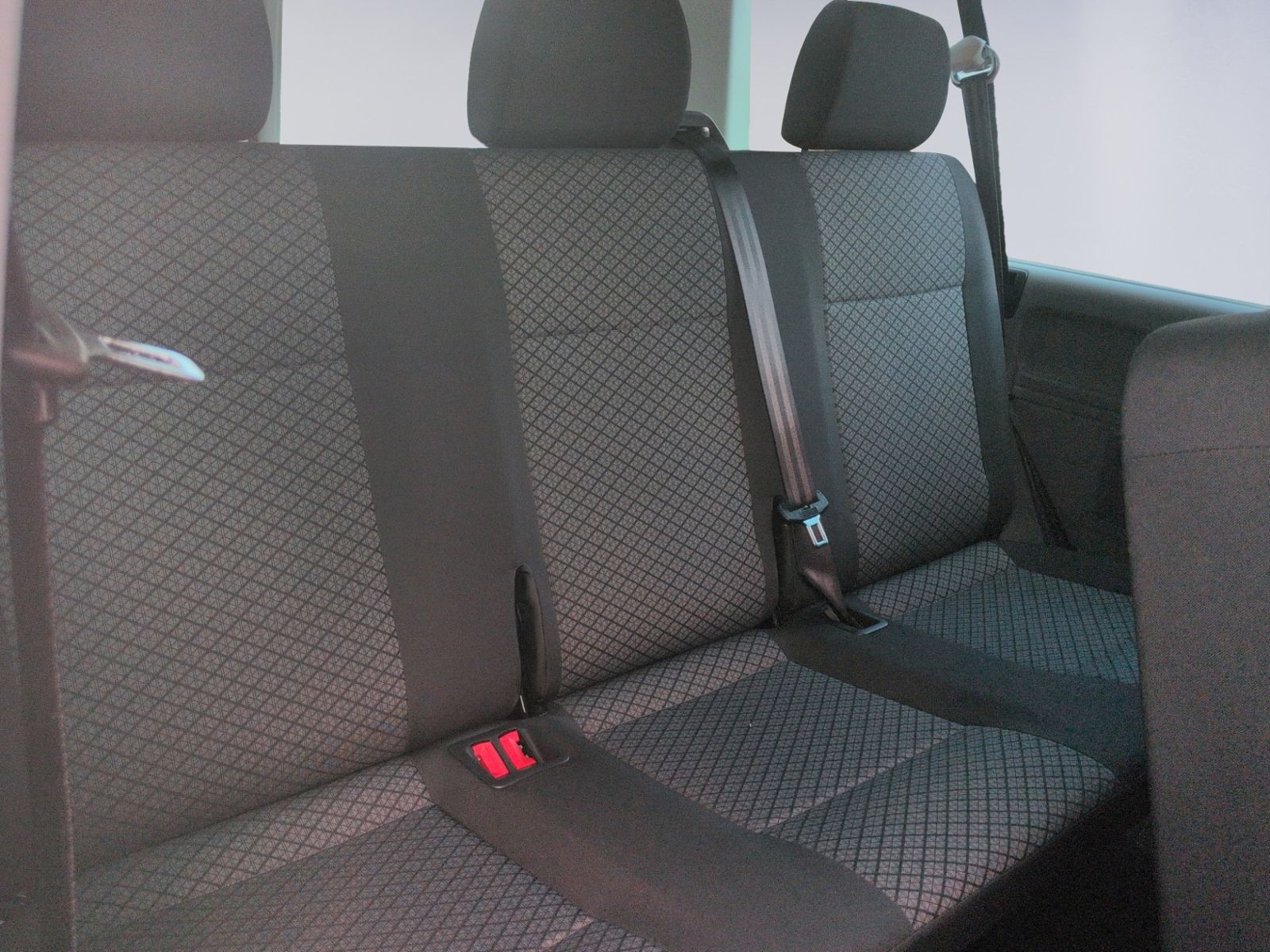 T 6.1 Caravelle 2.0 TDI LR DSG 8SITZE+SHZ+PDC