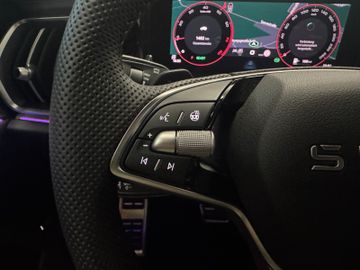 Skoda Kodiaq 1.5 TSI Sportline 7-Sitze AHK Matrix