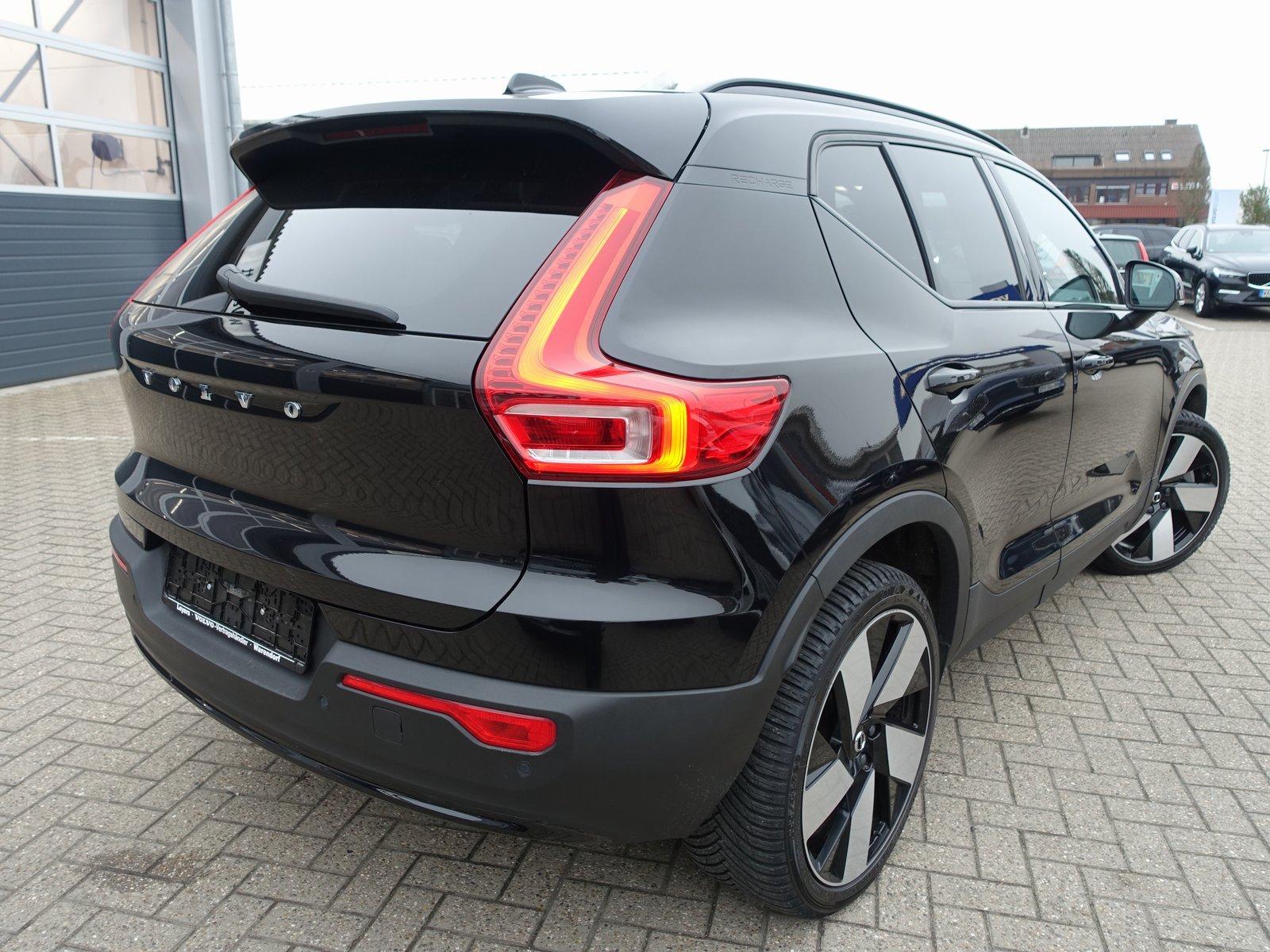 Volvo XC40 Recharge Twin Motor Plus AWD/AHK/Kamera