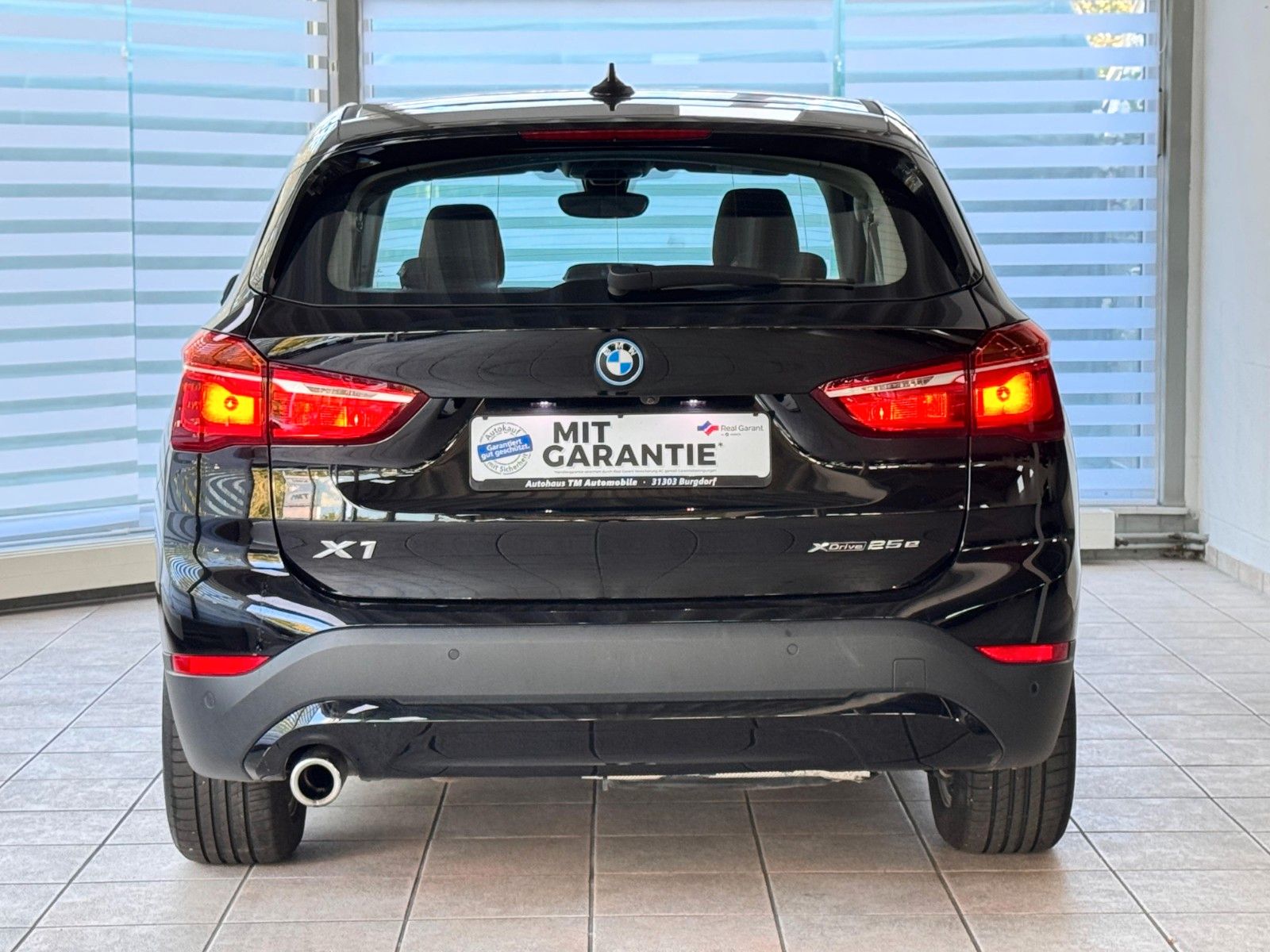 BMW X1 xD25e KAMERA AHK Shz Navi Unfallfrei foto 6